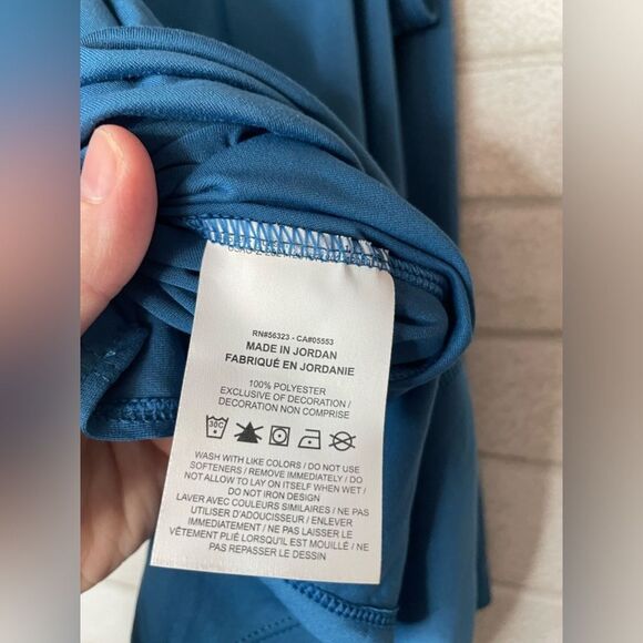 Nike Women’s Blue Workout Tank Top Dri-Fit - Picture 6 of 8